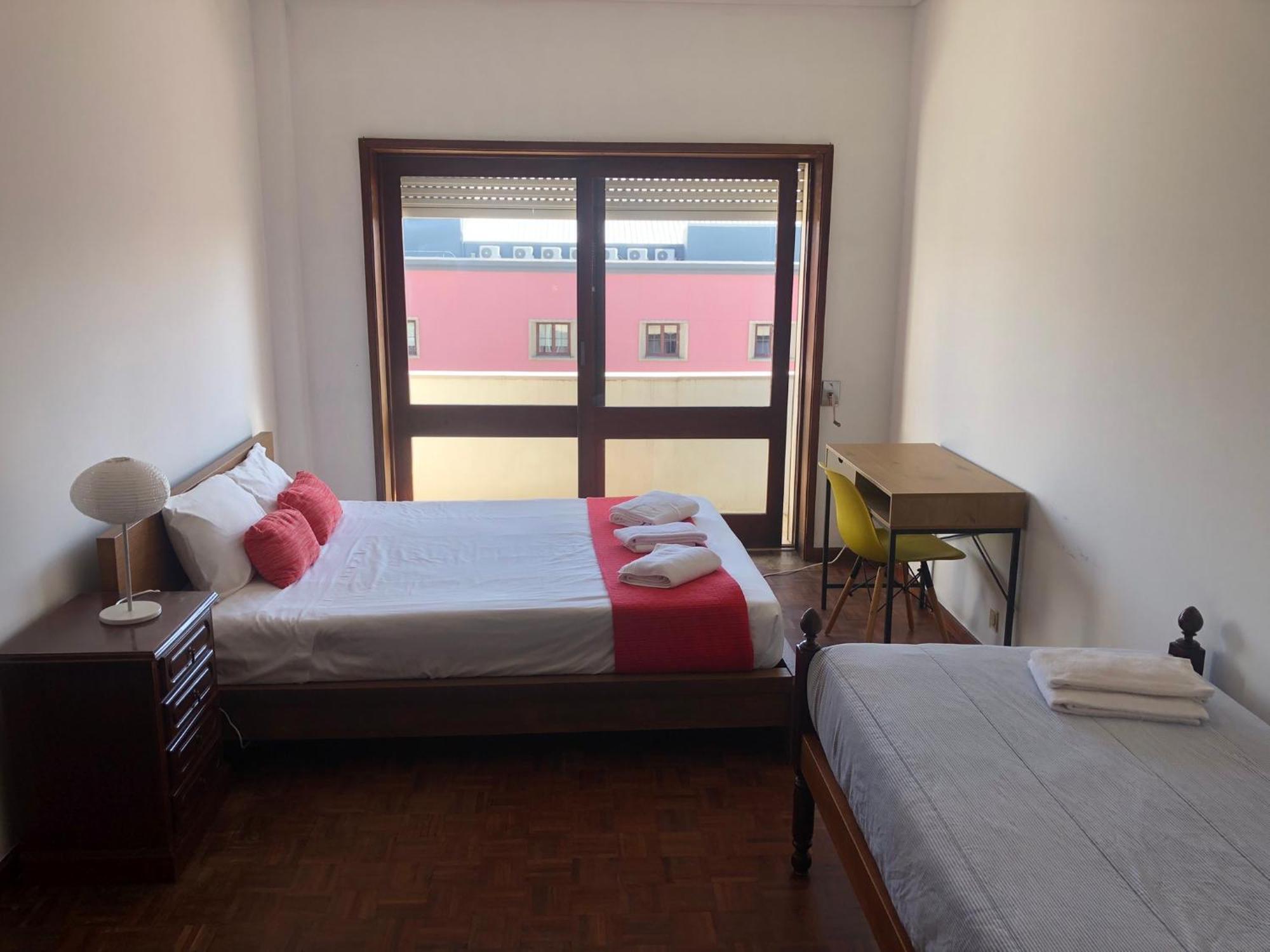 Hotel Avenida 83 Aveiro Zewnętrze zdjęcie